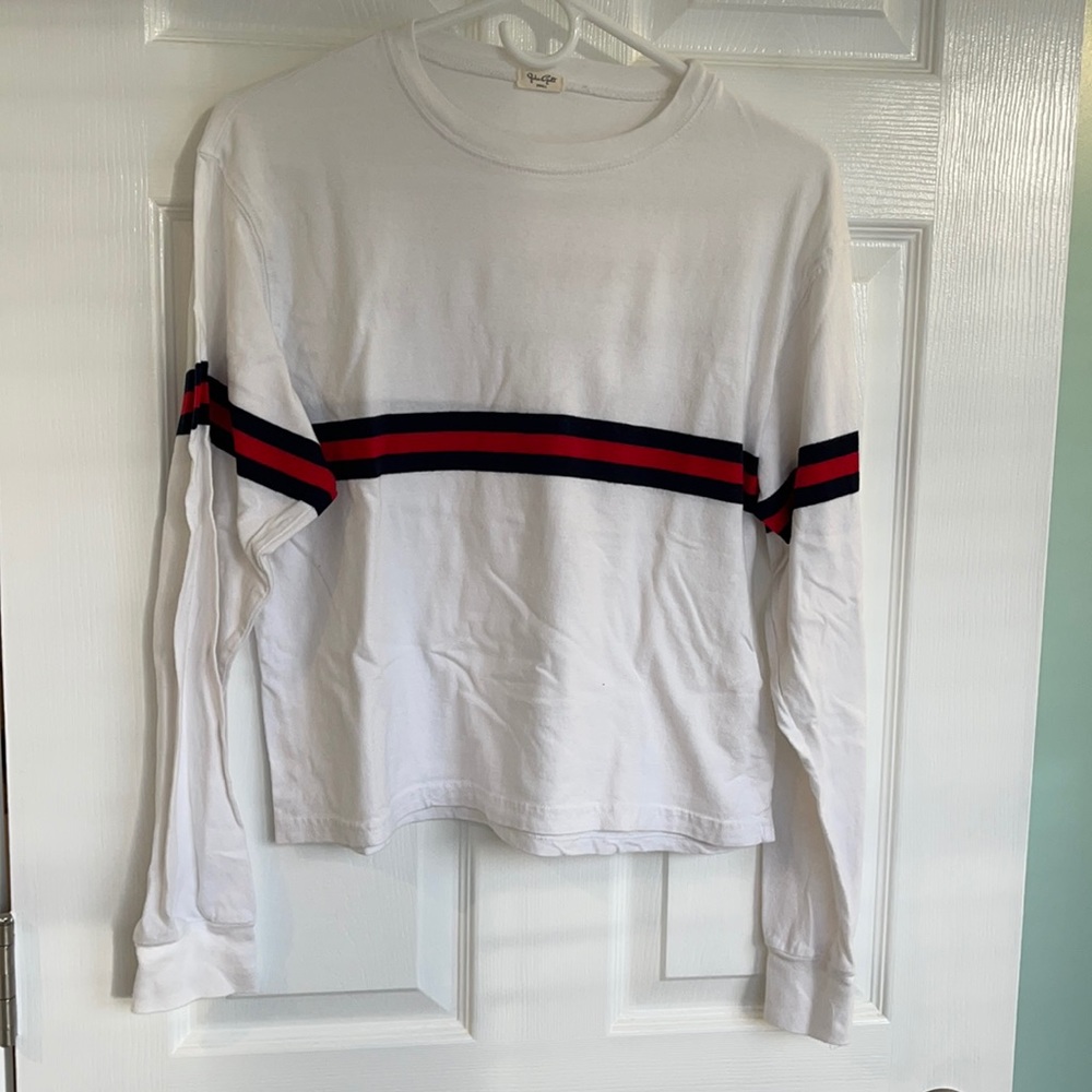 Brandy Melville long sleeve shirt